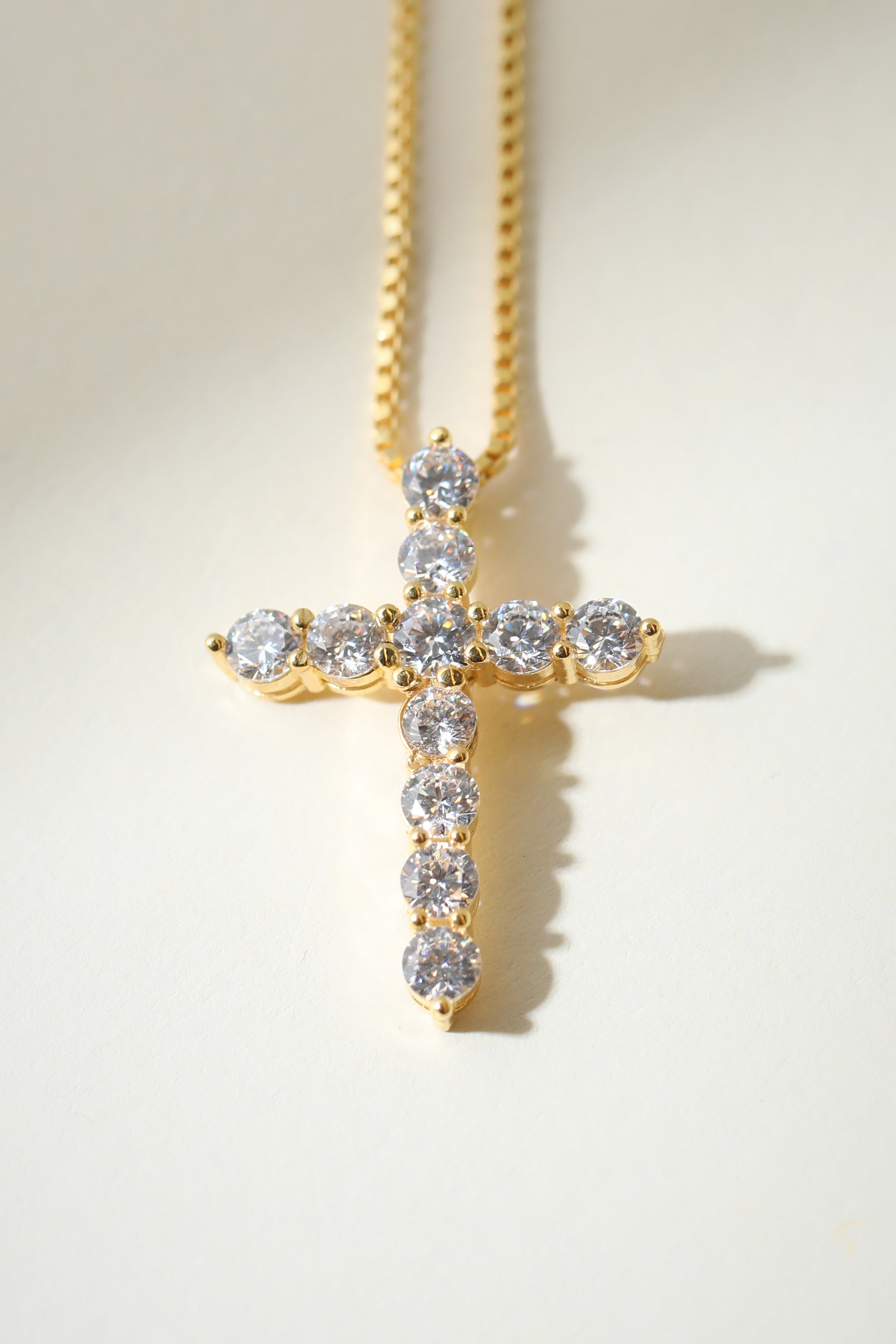 Cross Pendant Necklace
