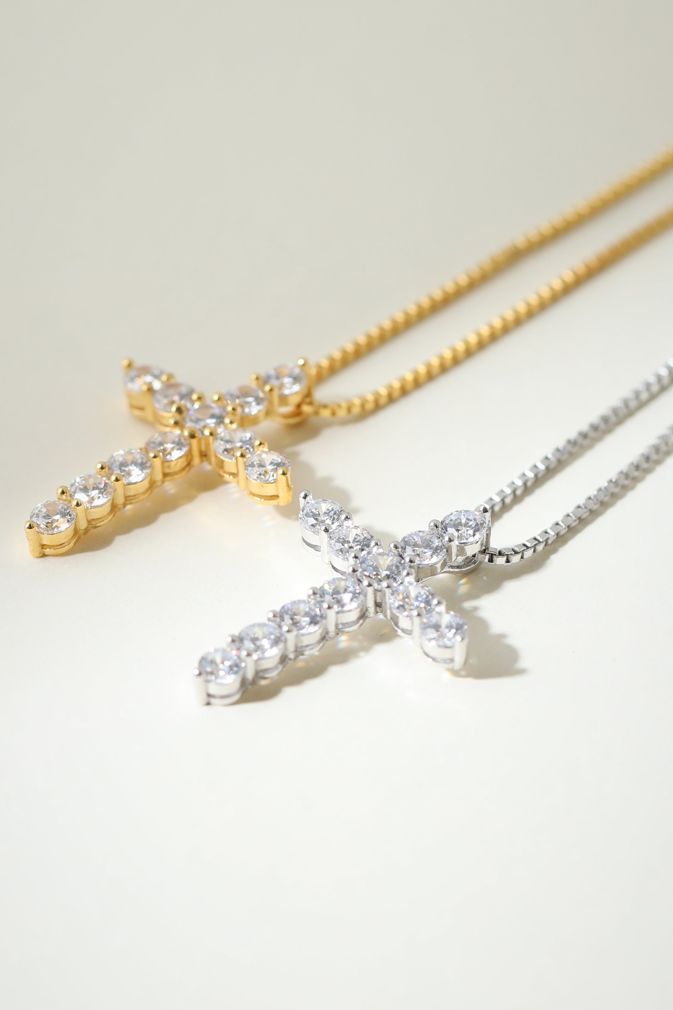 Cross Pendant Necklace