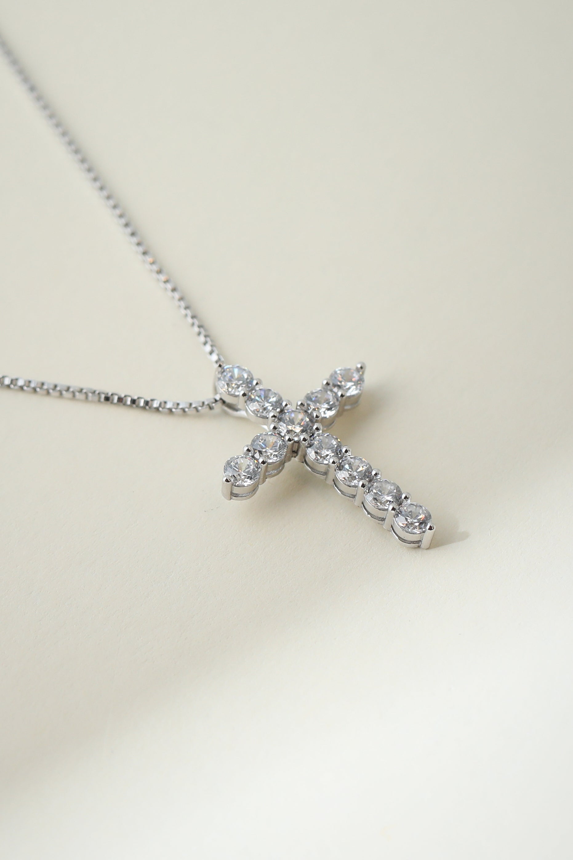 Cross Pendant Necklace