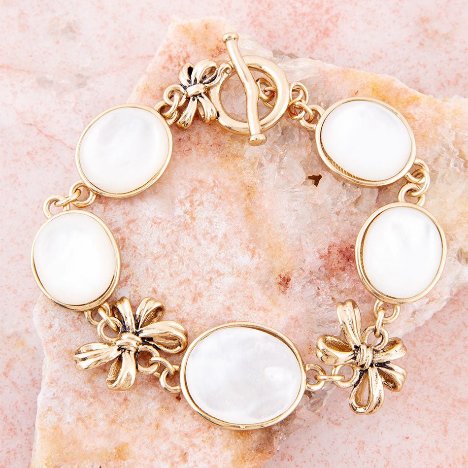 Mother of Pearl Golden Bow Bracelet